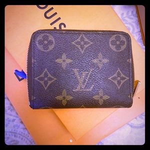 Monogram wallet